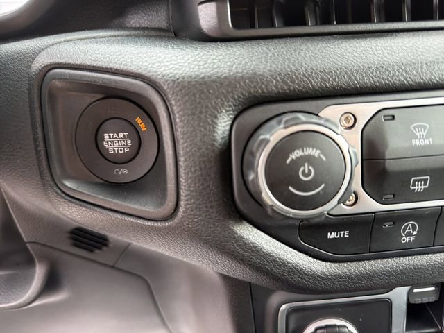 Used 2025 Jeep Wrangler Unlimited Sport AWD/4WD image 23