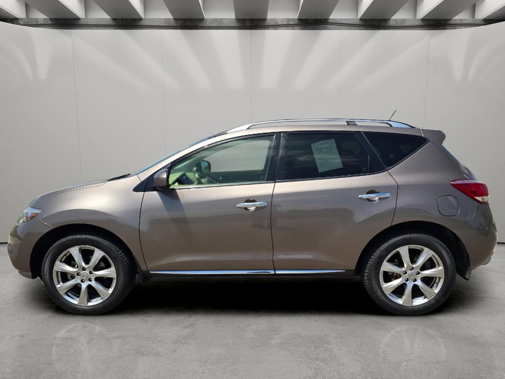 Used 2014 Nissan Murano LE w/ Platinum Edition Package AWD/4WD image 2