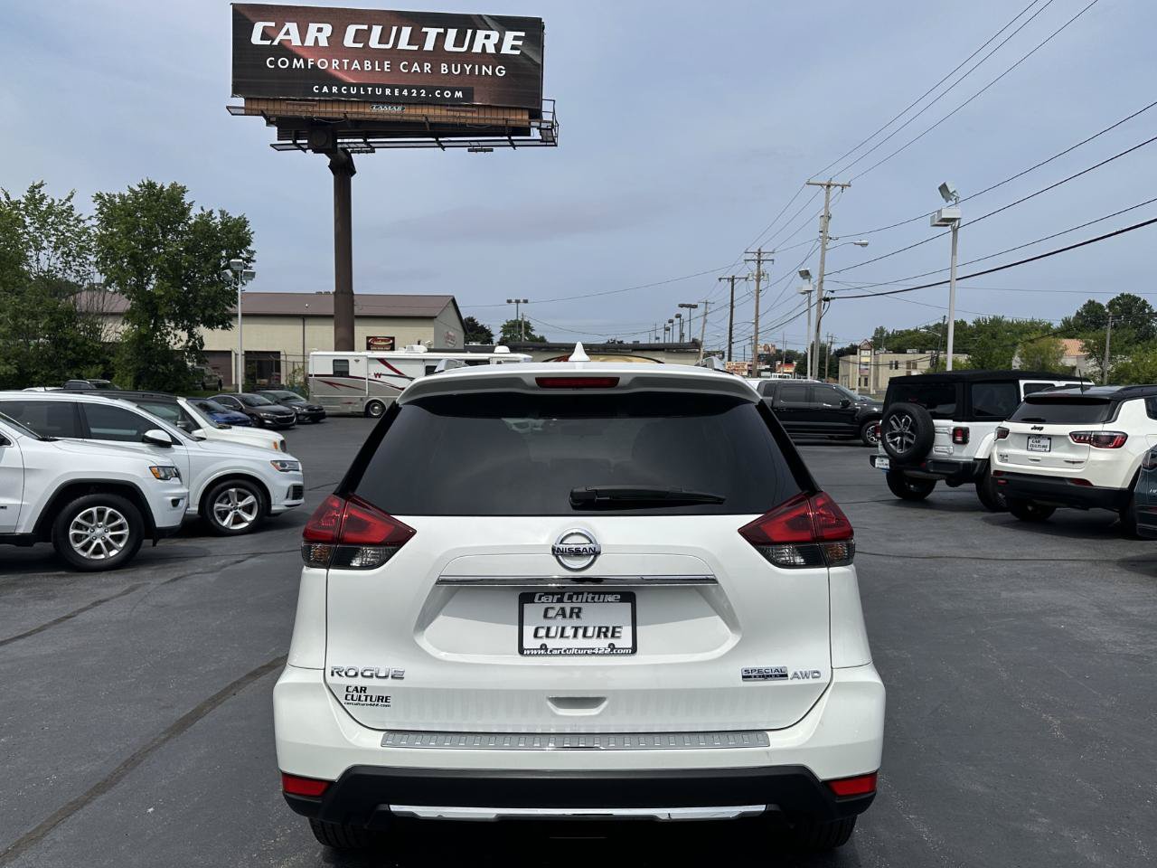 Used 2019 Nissan Rogue S w/ Special Edition Package AWD/4WD image 12