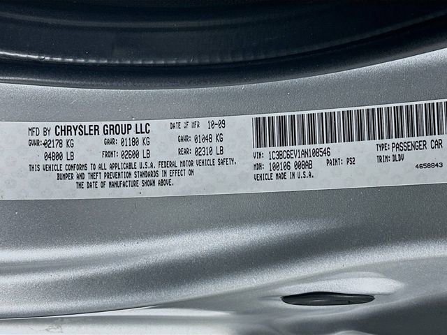 Used 2010 Chrysler Sebring Limited image 31