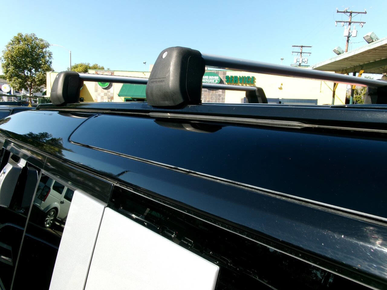 Used 2020 Land Rover Defender 110 SE image 33