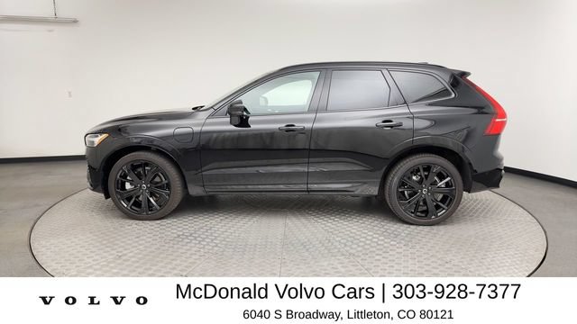 Certified 2024 Volvo XC60 T8 Ultimate w/ Protection Package Premier AWD/4WD image 5