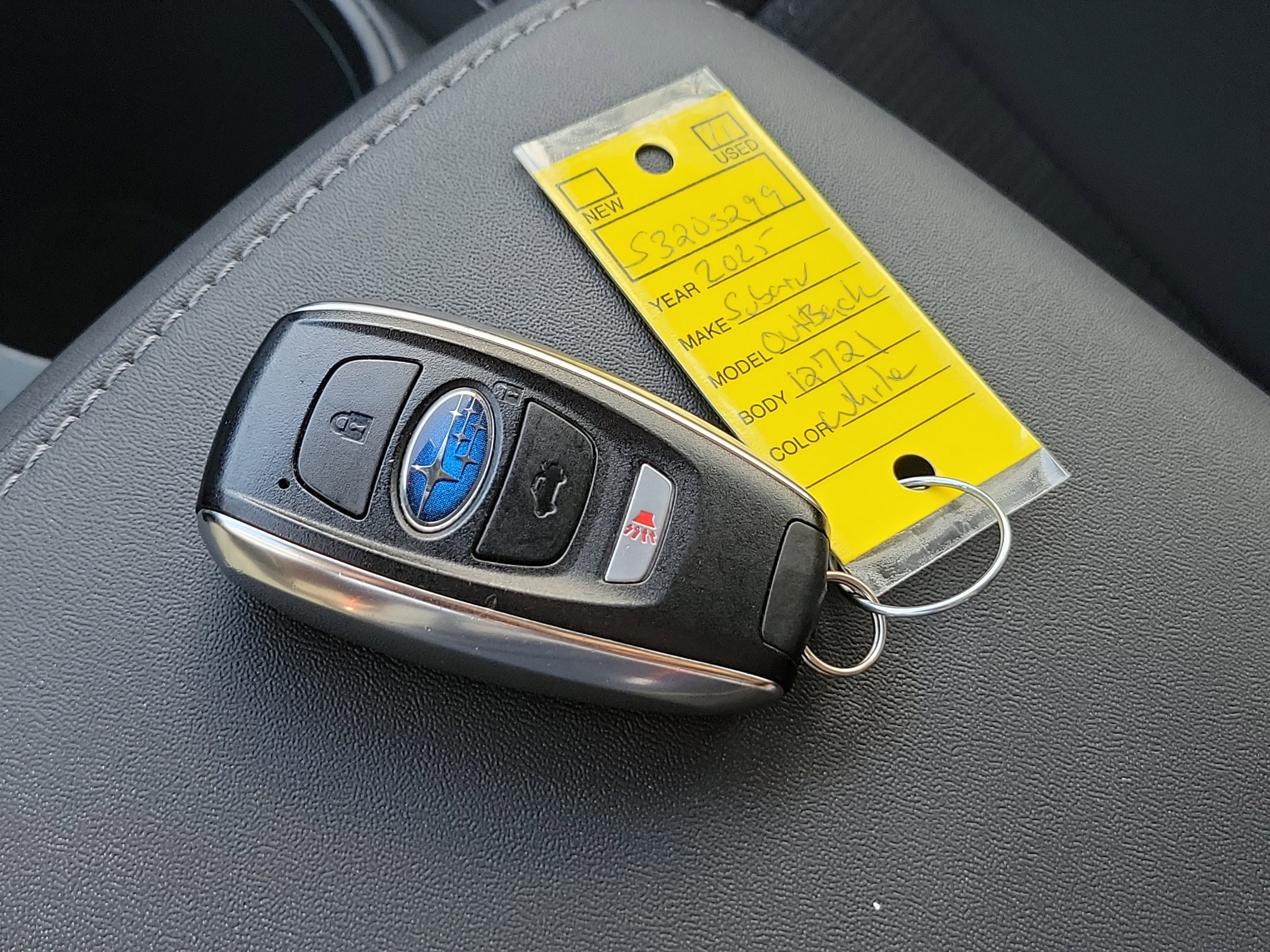 Certified 2025 Subaru Outback Premium w/ Popular Package #1A image 30