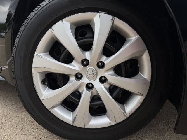 Certified 2025 Toyota Corolla LE FWD image 10