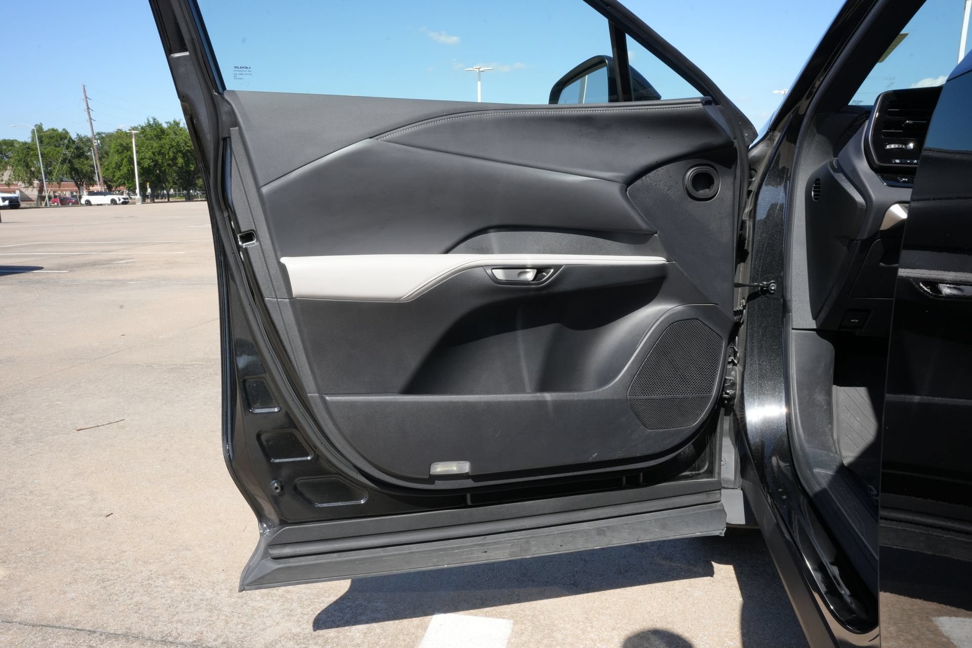 Used 2023 Lexus RX 350 Premium Plus w/ Cold Area Package FWD image 17
