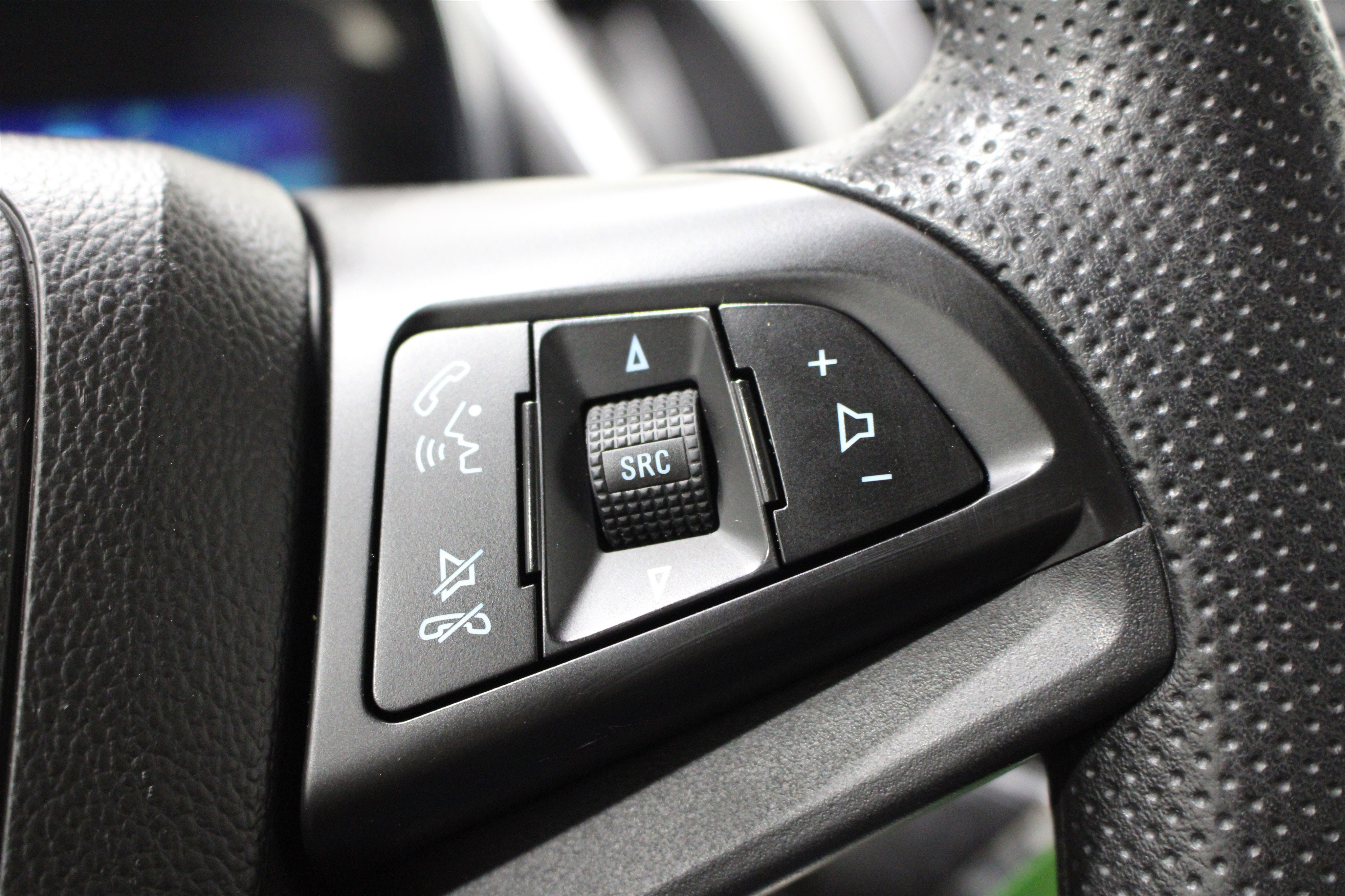Used 2015 Chevrolet Trax LS FWD image 10