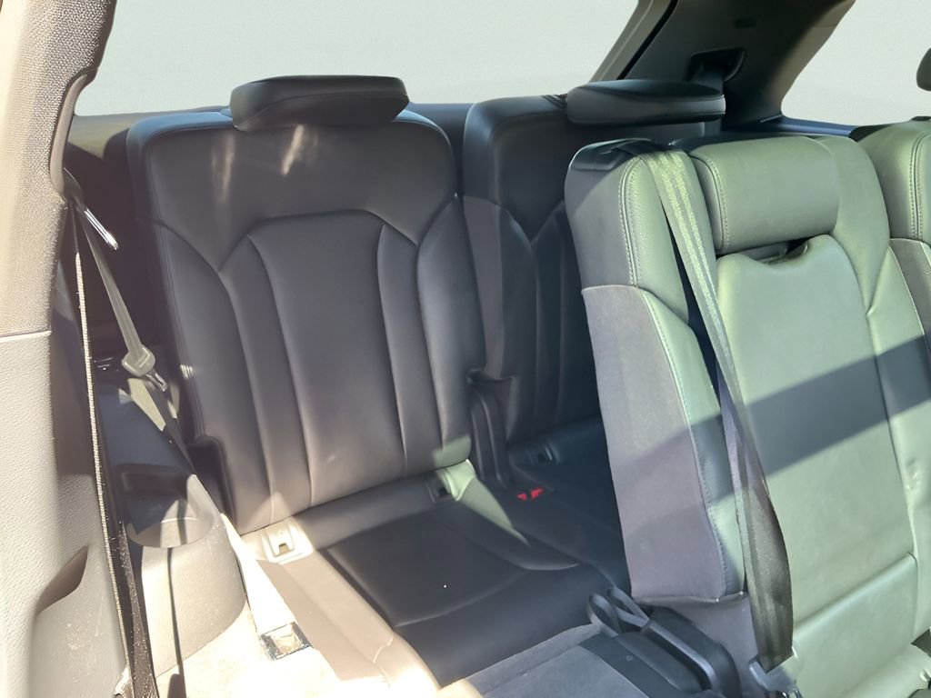 Used 2019 Audi Q7 3.0T Premium Plus w/ Premium Plus Package image 24