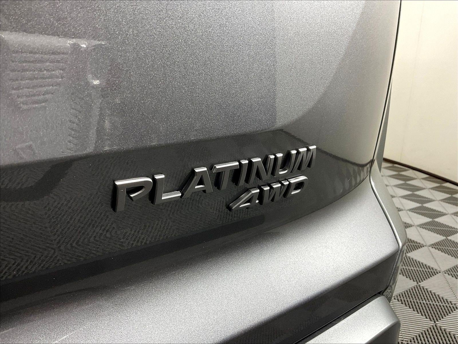 New 2026 Nissan Pathfinder Platinum AWD/4WD image 14