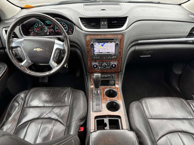 Used 2014 Chevrolet Traverse LTZ image 27