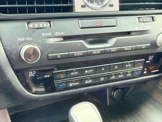 Used 2017 Lexus RX 350 AWD w/ Premium Package image 16