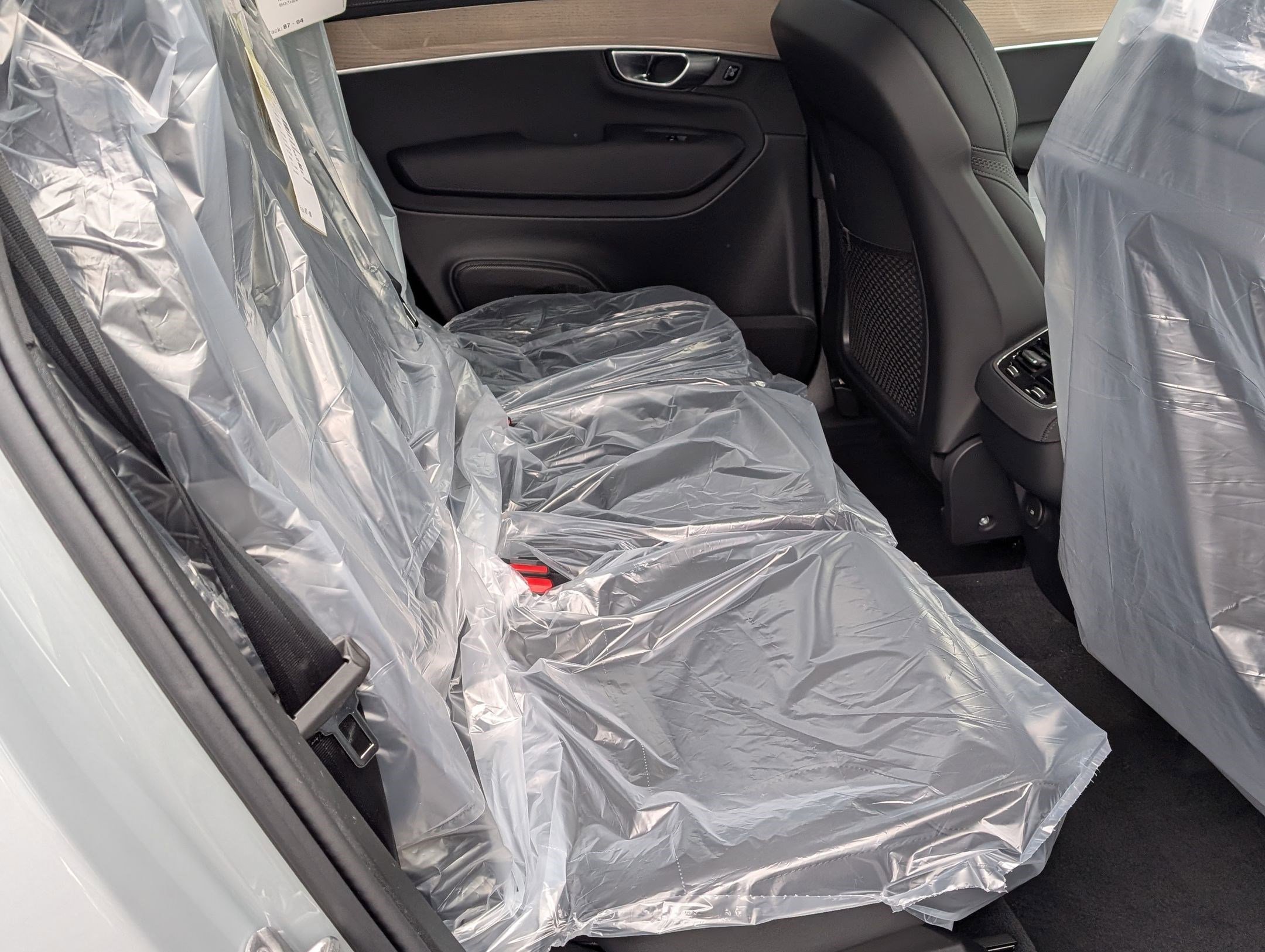 New 2026 Volvo XC90 B6 Plus w/ Protection Package Premier image 19