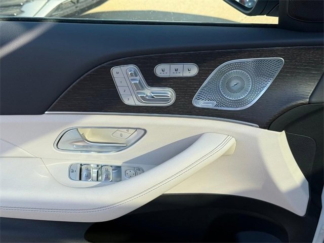New 2025 Mercedes-Benz GLS 450 4MATIC image 13