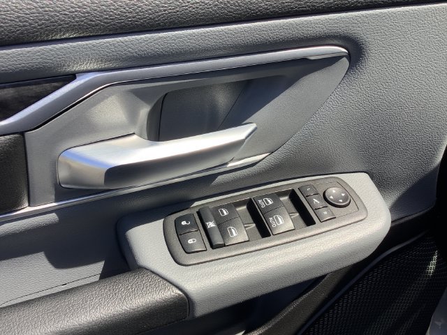 Used 2022 RAM 1500 Big Horn RWD image 10
