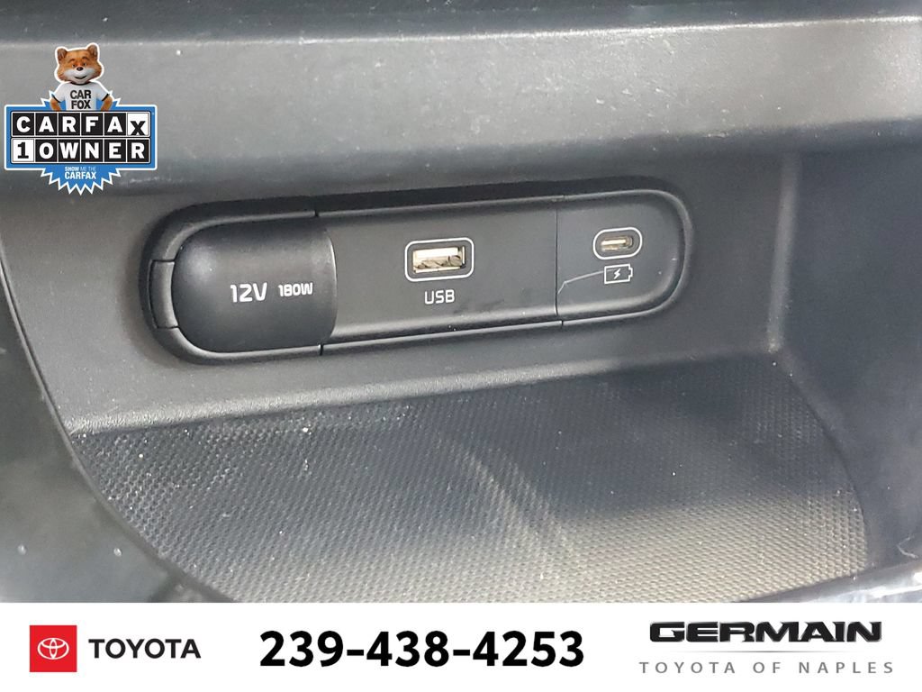 Used 2024 Kia Seltos X-Line AWD/4WD image 32