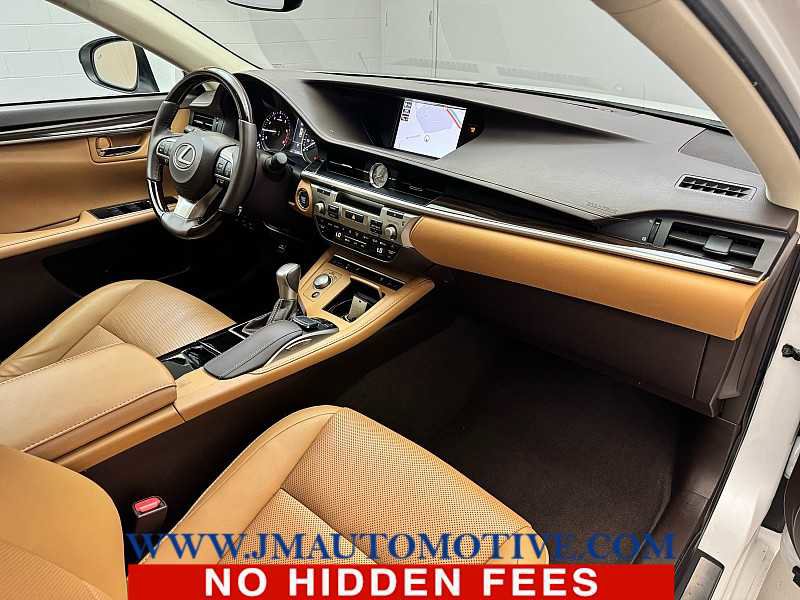 Used 2017 Lexus ES 350 w/ Navigation System Package FWD image 21