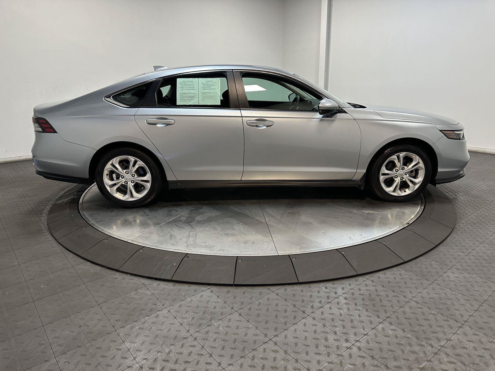 Certified 2023 Honda Accord LX image 15