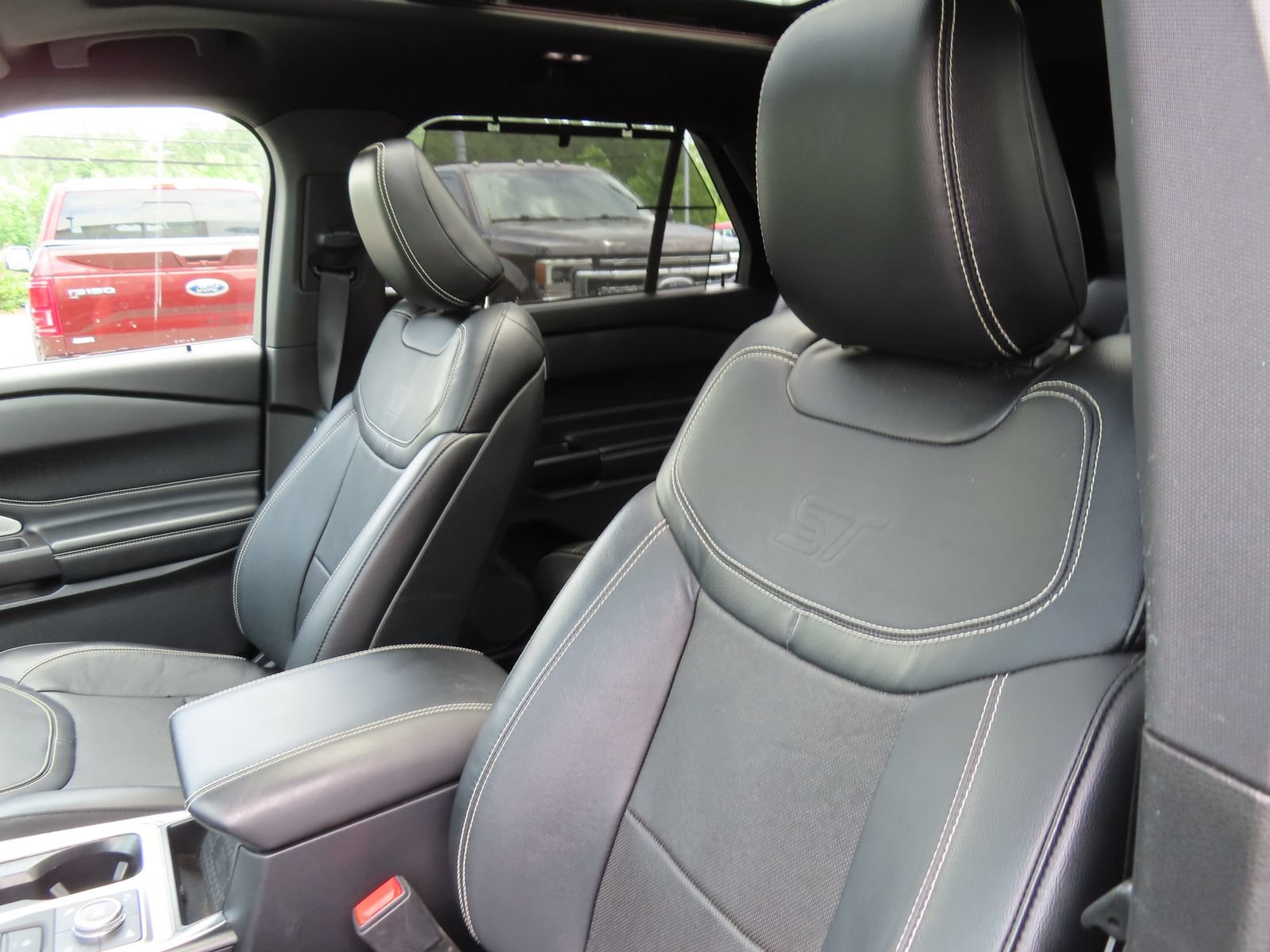 Used 2020 Ford Explorer ST w/ ST Street Pack AWD/4WD image 25