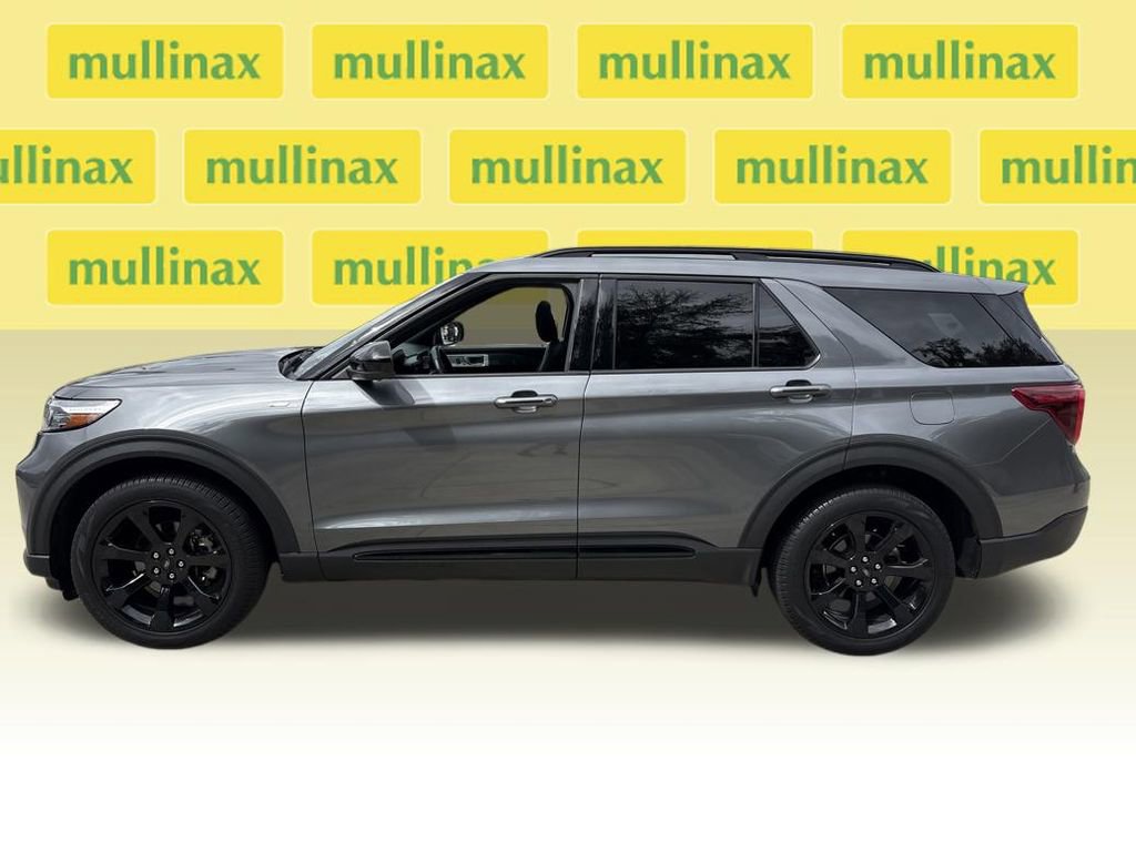 Used 2022 Ford Explorer ST-Line w/ Class IV Trailer Tow Package image 11