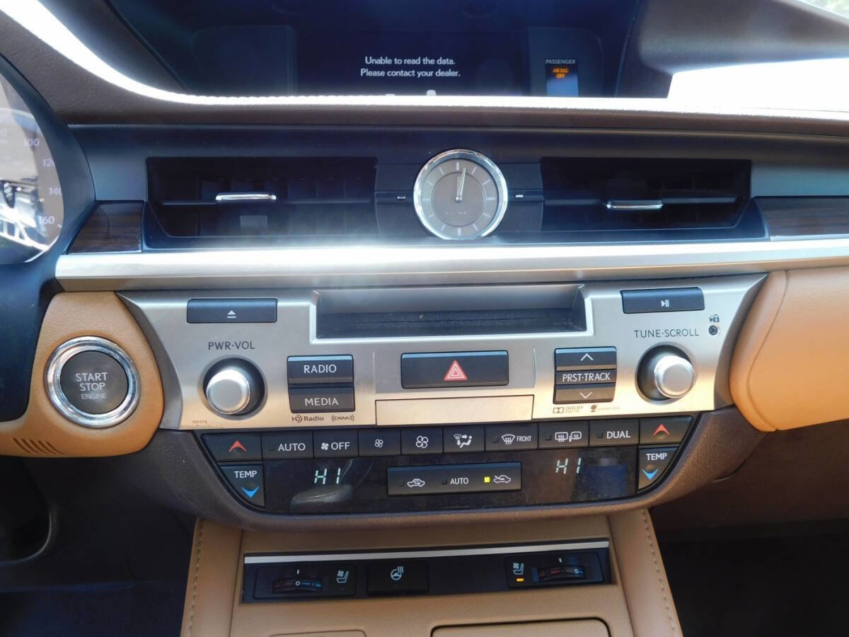 Used 2016 Lexus ES 350 image 13