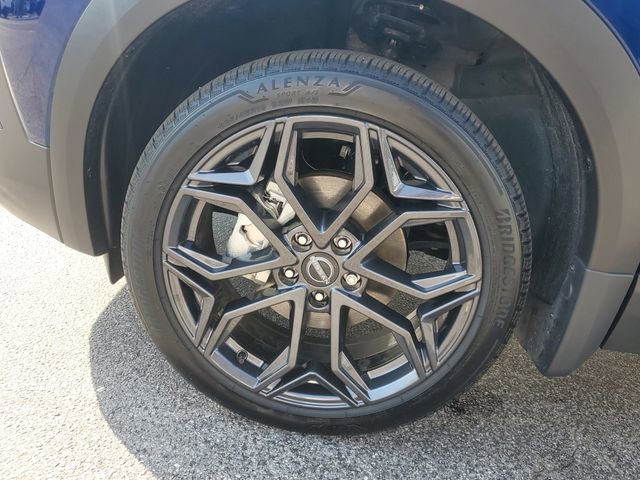 Certified 2025 Nissan Kicks SR w/ SR Premium Package image 5