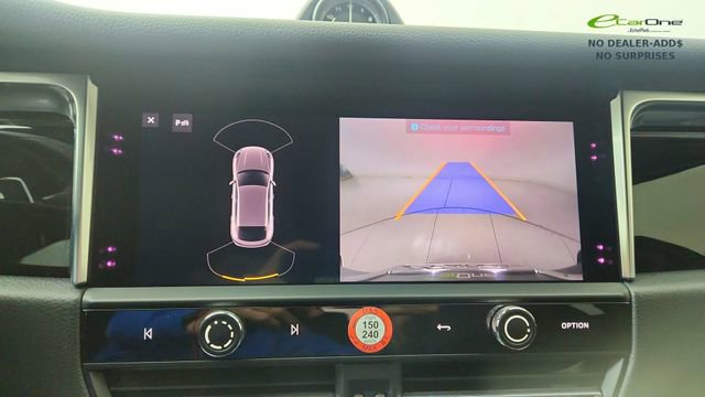 Used 2024 Porsche Macan image 45