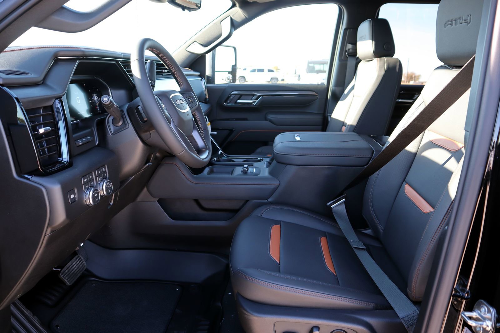 New 2026 GMC Sierra 2500 AT4 w/ AT4 Premium Plus Package image 10