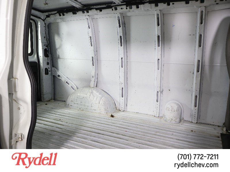 Used 2010 Chevrolet Express 3500 image 13