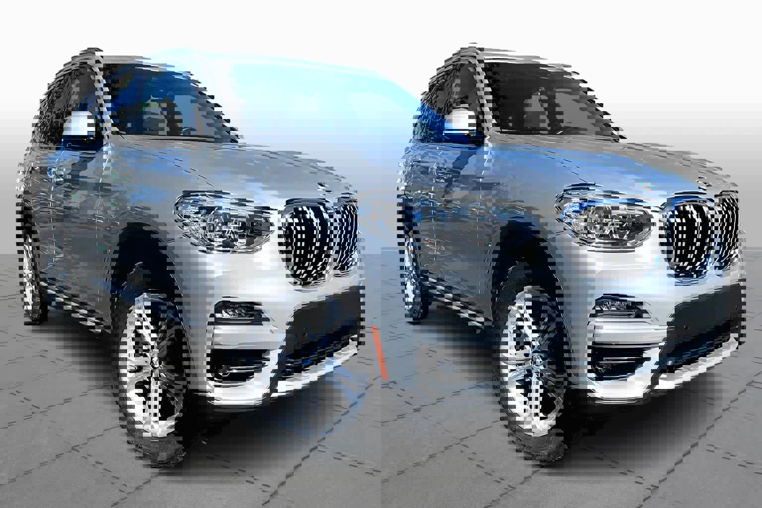 Used 2020 BMW X3 xDrive30i w/ Premium Package image 3