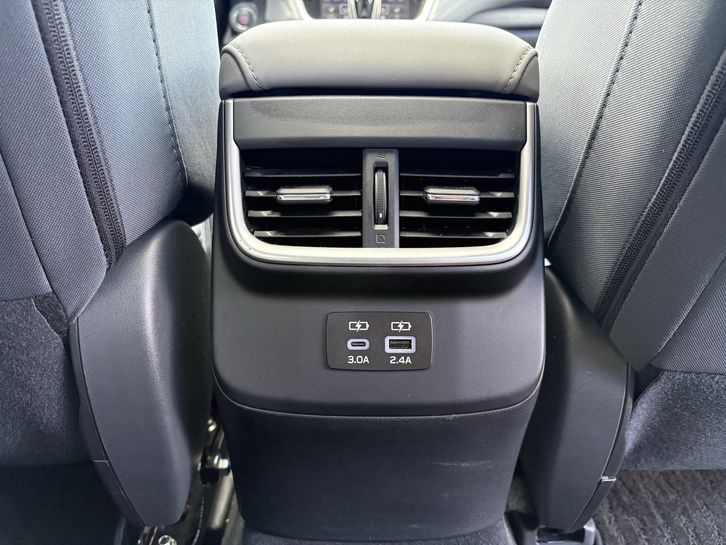 Certified 2025 Subaru Outback Premium AWD/4WD image 33