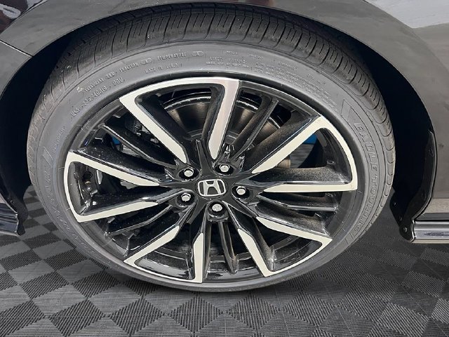 New 2026 Honda Accord Touring image 11