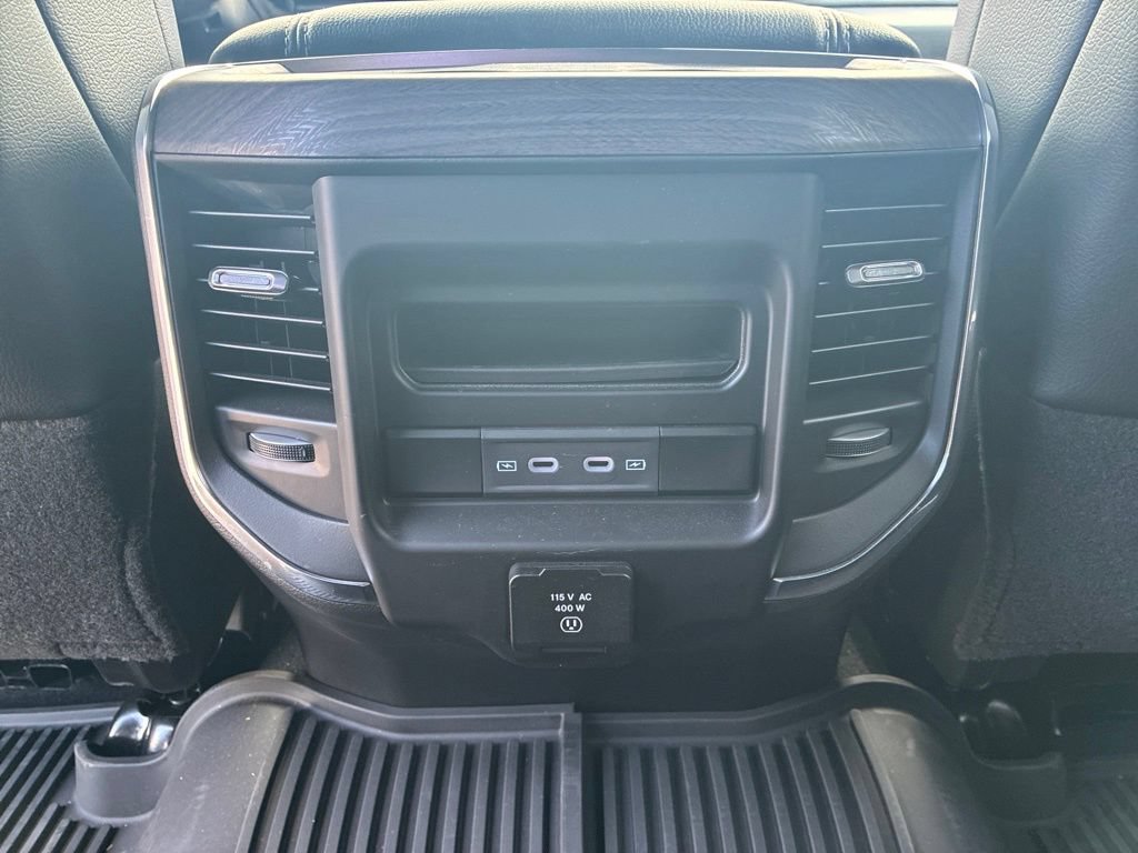 Used 2026 RAM 3500 Laramie w/ Sport Appearance Package AWD/4WD image 20