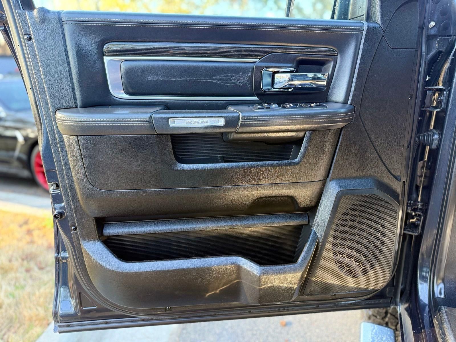 Used 2018 RAM 2500 Limited image 23