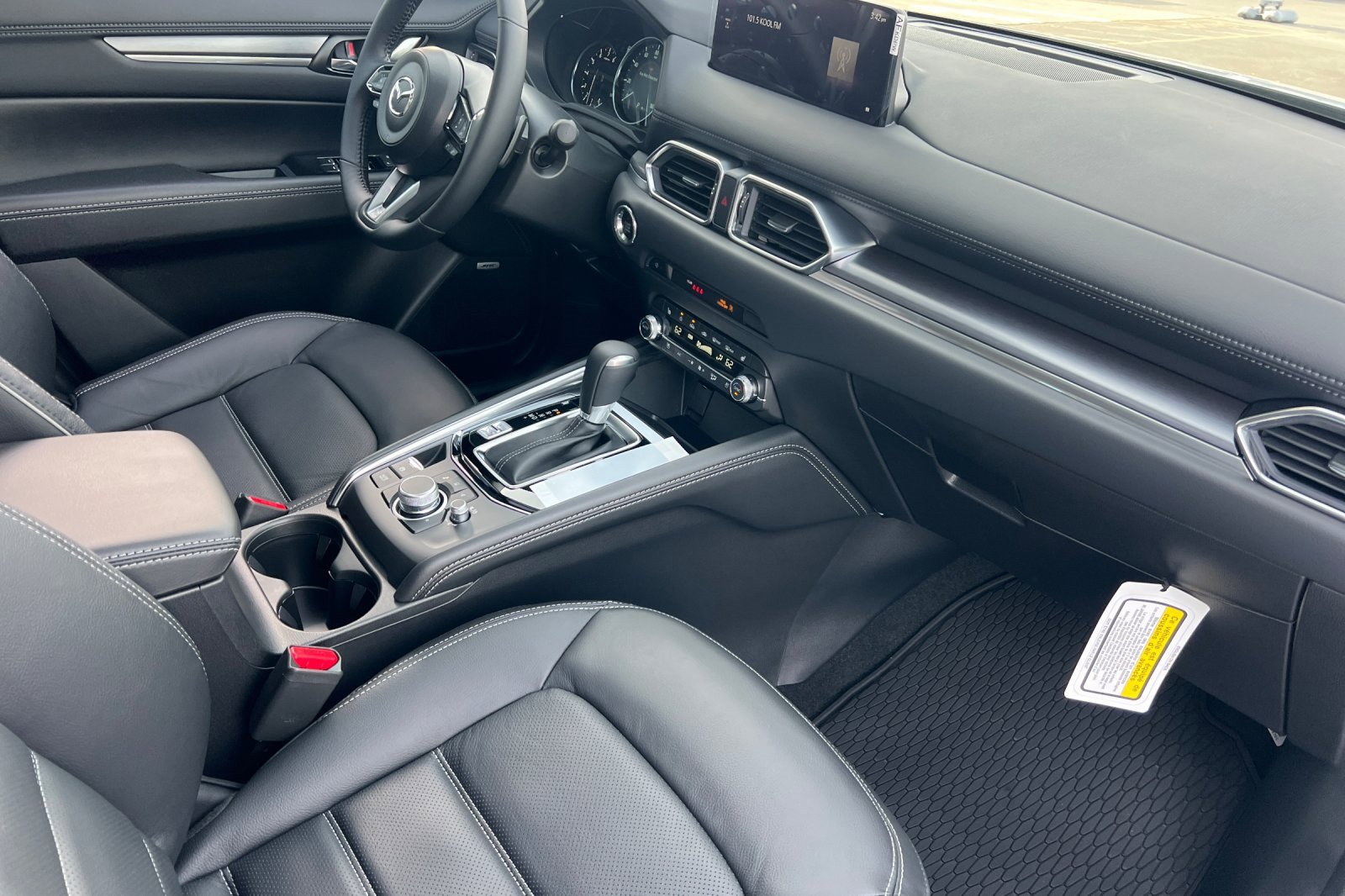 New 2025 MAZDA CX-5 AWD 2.5 S w/ Premium Plus Pkg image 13