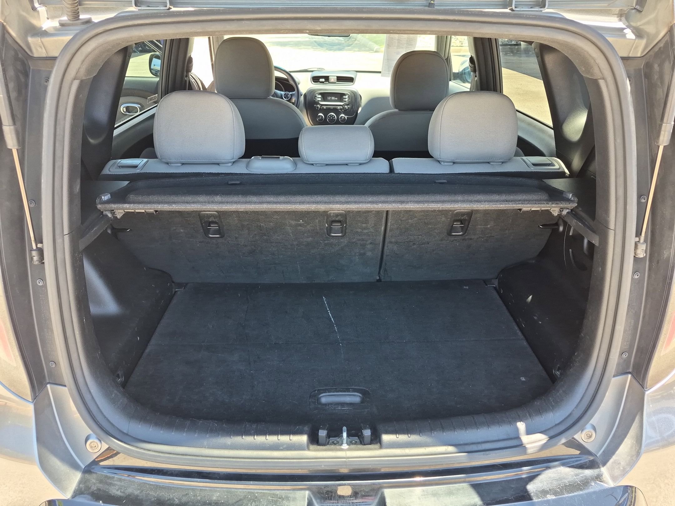 Used 2016 Kia Soul + FWD image 24