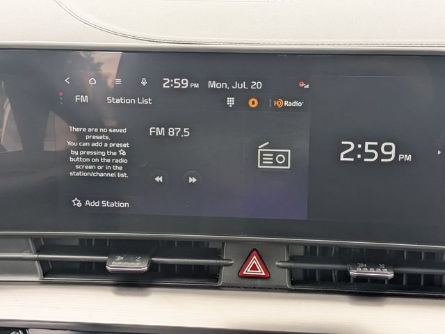 Certified 2024 Kia Sportage EX FWD image 19