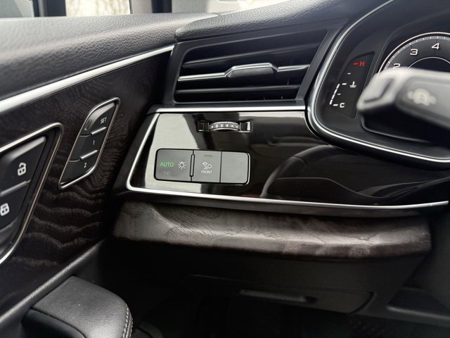 Used 2023 Audi Q7 2.0T Premium Plus w/ Premium Plus Package image 25