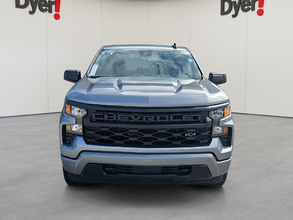 Used 2024 Chevrolet Silverado 1500 Custom w/ Turbomax Blackout Package RWD image 8