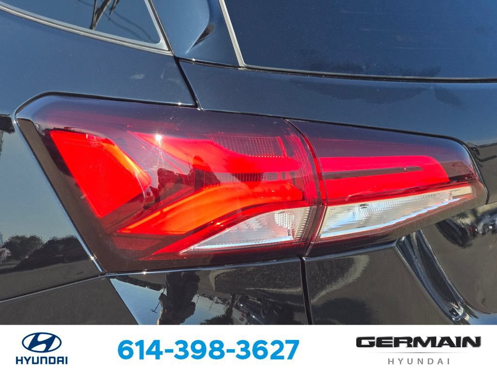 Used 2024 Chevrolet Equinox RS w/ LPO, Floor Liner Package FWD image 16