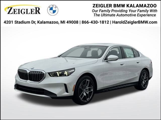 New 2026 BMW 530i xDrive w/ Premium Package image 1