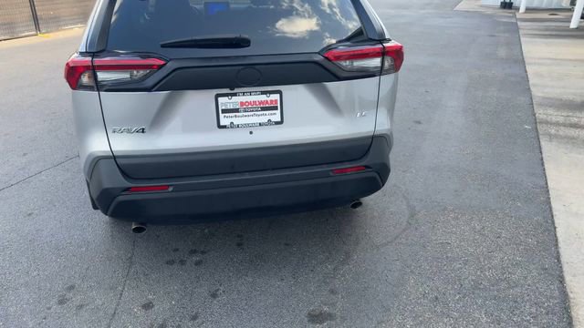 Used 2024 Toyota RAV4 LE FWD image 13