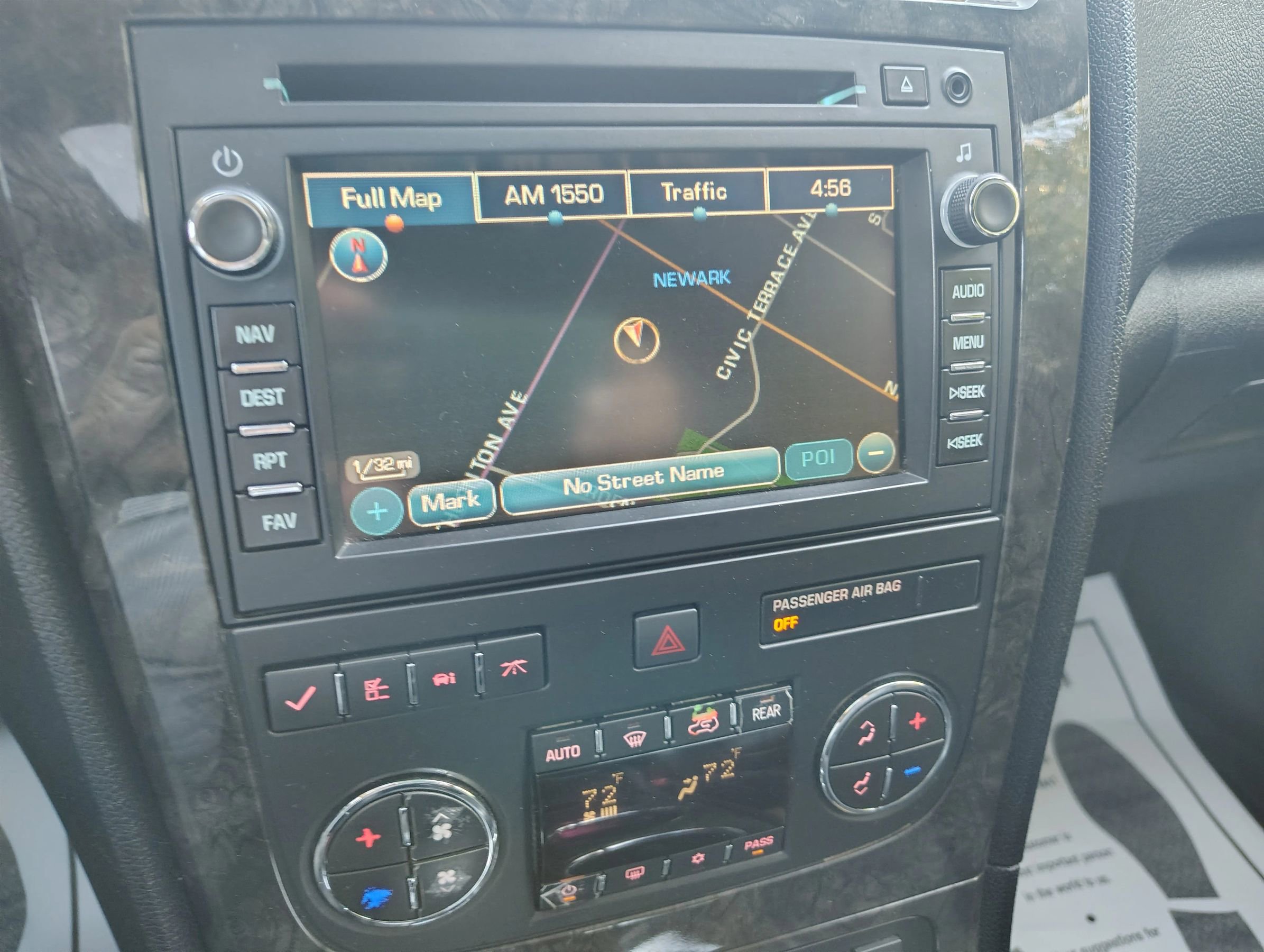 Used 2012 GMC Acadia Denali image 7