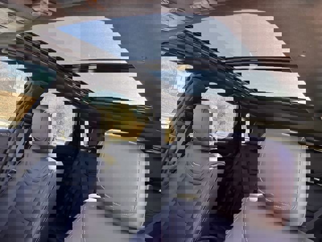 New 2025 Cadillac XT5 Premium Luxury image 19