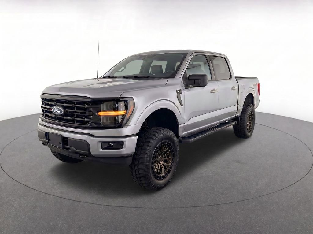Used 2026 Ford F150 XLT w/ XLT Black Appearance Package AWD/4WD image 2