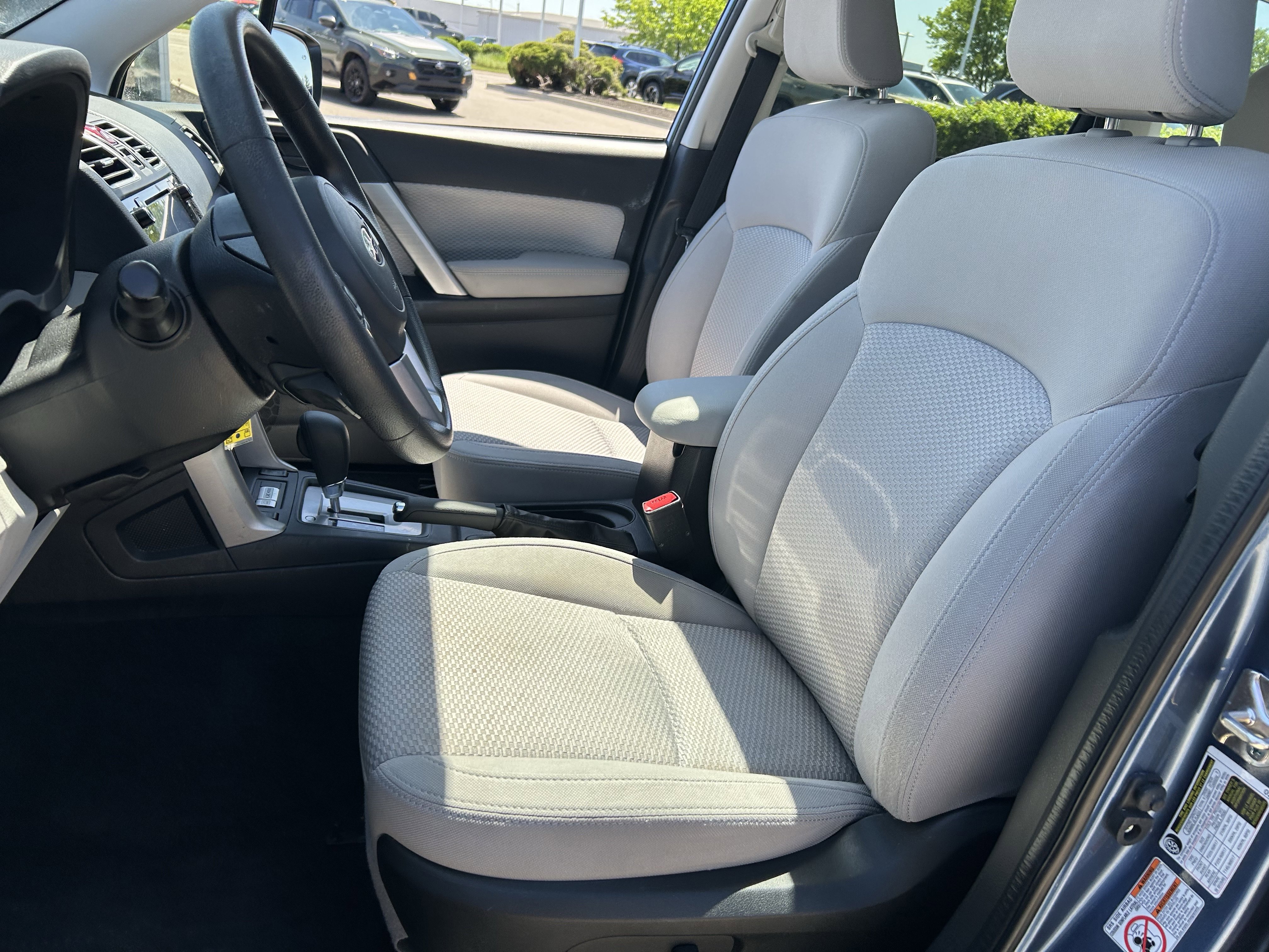 Used 2017 Subaru Forester 2.5i Premium AWD/4WD image 21