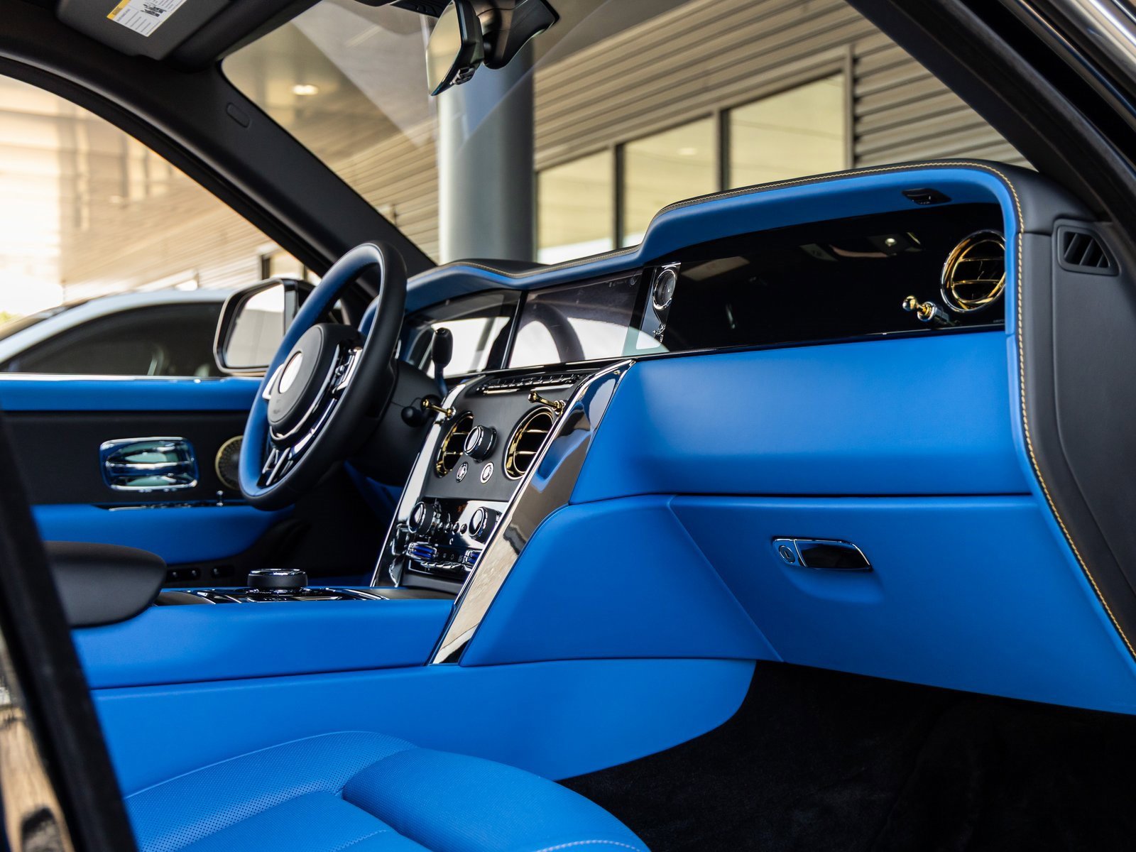 New 2026 Rolls-Royce Cullinan image 53