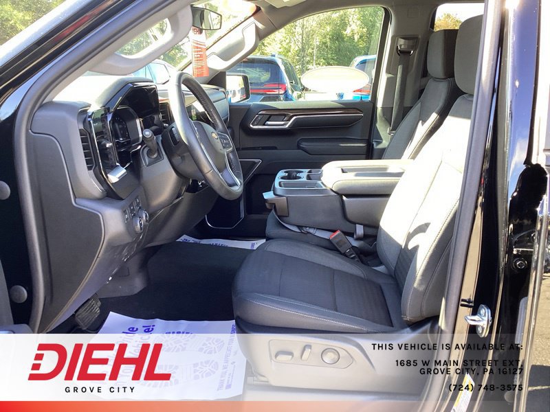 Used 2023 Chevrolet Silverado 1500 LT AWD/4WD image 24