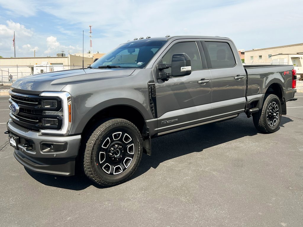 Used 2025 Ford F250 Platinum image 14