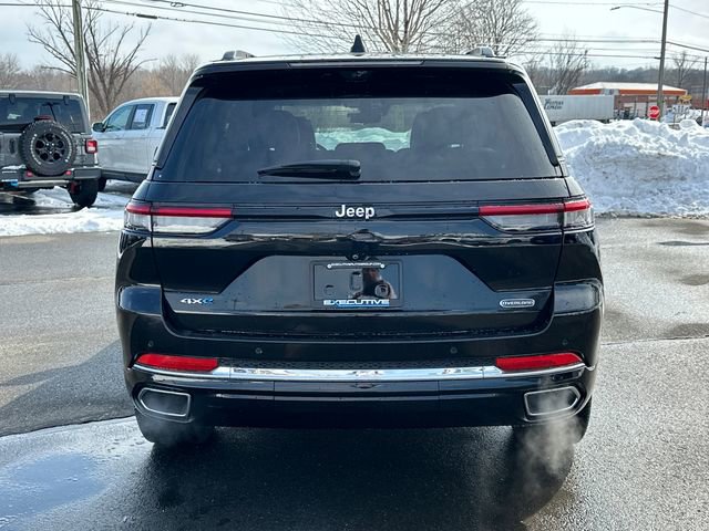 Used 2023 Jeep Grand Cherokee Overland w/ Advanced Protech Group III image 3