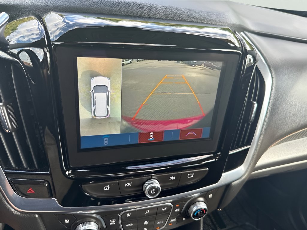 Used 2019 Chevrolet Traverse Premier w/ LPO, Floor Liner Package AWD/4WD image 22