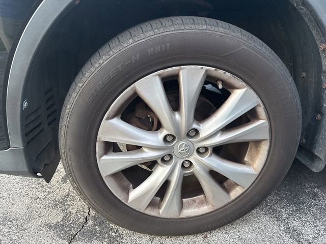 Used 2014 Toyota RAV4 Limited w/ Technology Package AWD/4WD image 8